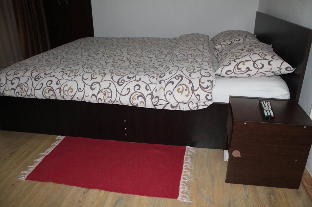 סינאיה Vila Casa Ta מראה חיצוני תמונה