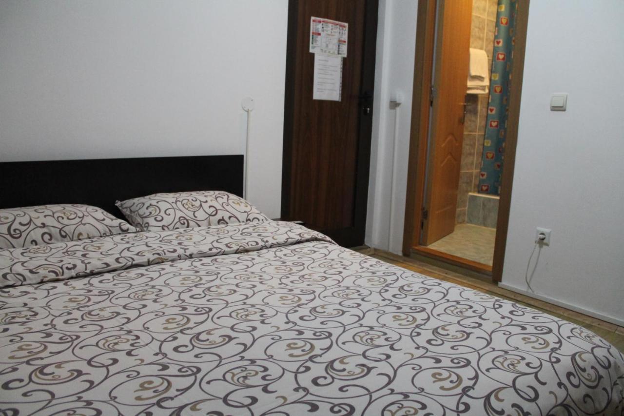 סינאיה Vila Casa Ta מראה חיצוני תמונה
